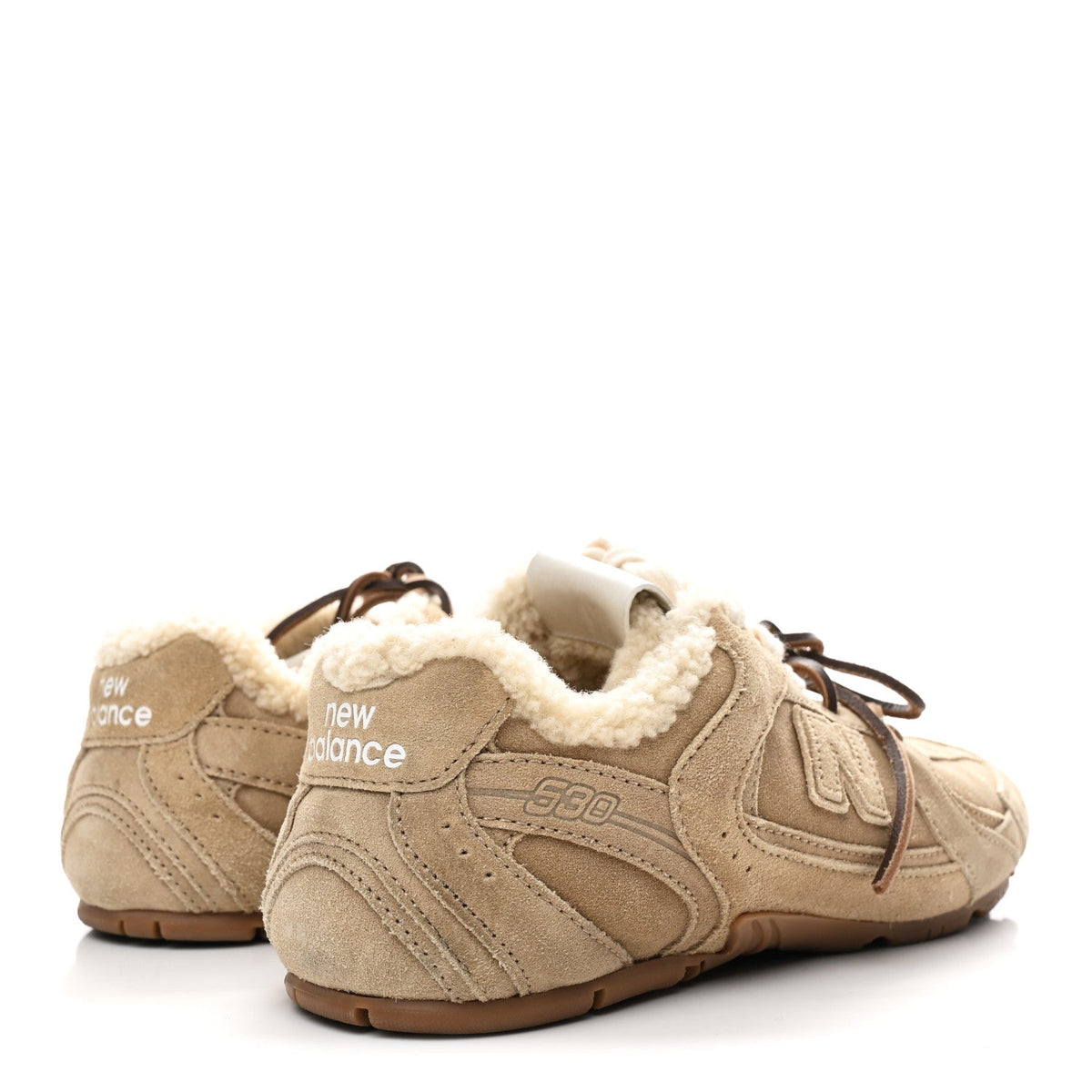 X NEW BALANCE Suede Shearling 530 SL Sneakers Ecru