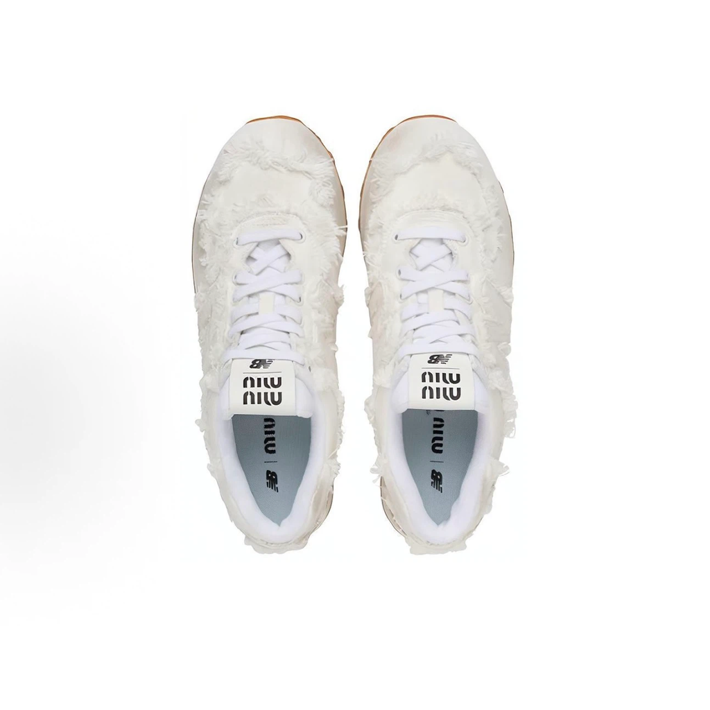 Women Vintage White Frayed Distressed Canvas Sneakers, Retro Lace‑Up Thick Sole Casual Walking Shoes for Women Street Daily Outfits