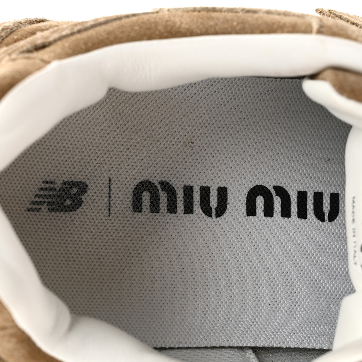 X NEW BALANCE Suede 530 SL Sneakers Ecru